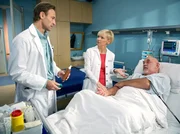 (v.l.n.r.) Dr. Martin Stein (Bernhard Bettermann); Dr. Kathrin Globisch (Andrea Kathrin Loewig); Klaas Hinrichsen (Hans-Martin Stier)