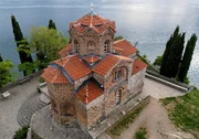 Die St. Jovan Kaneo Kirche am Ohridsee.