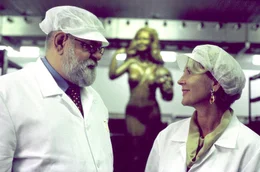 Herwig Seeb&ouml;ck (Schwarzw&auml;lder), Christiane H&ouml;rbiger (Carla Seyfried).