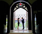 Sarah Thamin (Karina Van Reyk), Ioan Gruffudd (Dr. Daniel Harrow).