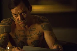 Teddy (Marton Csokas)