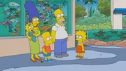 "Die Simpsons", "Gorilla Ahoi!". Beim Besuch eines Wasserparks erinnert sich Homer an einen alten Kindheitstraum. Seit ihn sein Vater zum Angeln mitgenommen hat, w&uuml;nscht er sich sehnlichst ein eigenes Boot. Kaum ist es angeschafft, entpuppt sich der Unterhalt des neuen Gef&auml;hrts jedoch als &auml;u&szlig;erst kostspielig. Unterdessen finden Lisa und Bart Gefallen daran, gef&auml;hrliche Wildtiere aus Zoogehegen zu befreien. Leider ger&auml;t die gutgemeinte Rettungsaktion schnell au&szlig;er Kontrolle.