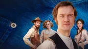 Keyvisual - Levi Strauss (Vincent Redetzki, vorne), Jacob Davis (Anton von Lucke, li.), Annie Packsher (Lea van Acken, 2.v.li.) und Fanny Stern (Amy Benkenstein, re.)