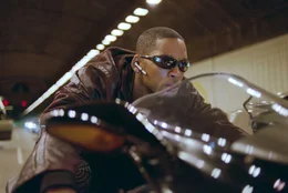 Im Visier entfesselter Maschinen, die ihm nach dem Leben trachten: Detective Del Spooner (Will Smith) ...