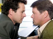 MDR Fernsehen IN ALLER FREUNDSCHAFT FOLGE 289, "Mann gegen Mann", am Mittwoch (24.04.13) um 11:45 Uhr. Zwischen Rainer Schmidt (Christian Schmidt, li.) und Gero Martens (Jens Knospe, re.) kommt es zum Streit.