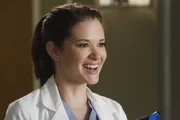 Cristina und Owen versuchen wieder etwas Normalität in ihre Beziehung zu bringen, während April (Sarah Drew) weiterhin Schwierigkeiten in ihrer neuen Position hat ... Cristina und Owen versuchen wieder etwas Normalität in ihre Beziehung zu bringen, während April (Sarah Drew) weiterhin Schwierigkeiten in ihrer neuen Position hat ...