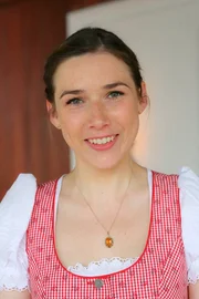 Christin Alexandrow (Yvonne Weiler).