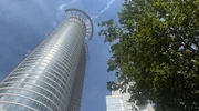 Die Zentrale der DZ-Bank ist Frankfurts vierth&ouml;chster Wolkenkratzer.