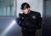 Officer Jim Street (Alex Russell)