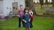 Ivy Fischer (Child Patty), Sabatino Cruz (Child Gene) and Cooper Carrell (Child Ron) in backyard scene