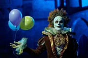 Als Clown getarnt jagt der M&ouml;rder seine Opfer.