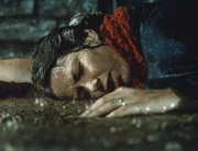 Bei einem Unwetter ger&auml;t Caroline Ingalls (Karen Grassle) in eine lebensbedrohliche Situation.