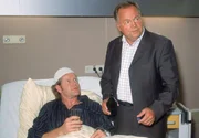 Kommissar Kehler (Wolfgang Bathke) verh&ouml;rt Maiwald (Guntbert Warns), der aufgrund einer Sch&auml;delverletzung unter Amnesie leidet. Maiwald r&auml;umt einen Angriff auf Bettina Ulrich ein, beteuert jedoch, sie nicht get&ouml;tet zu haben.