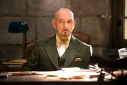 Dr. Cawley (Ben Kingsley)