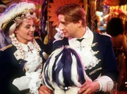 Birgit Lagerhoff (Helga Bellinghausen), das Tanzmariechen aus Freddy Schenks Karnevalsverein - hier mit ihrem Tanzpartner Jupp (Claus Janzen) - wird Opfer eines Mordes.