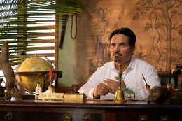 Mr. Roarke (Michael Pe&ntilde;a)
