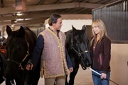 Renard (Raoul Max Trujillo, l.); Amy Fleming (Amber Marshall, r.)