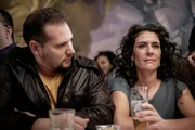 Seitentriebe &ndash; SRF Serie Staffel 2 Folge 4 &ndash; Sucht Samenspender. Statist, Beren Tuna (Elena). Buch: G&uuml;zin Kar. Regie: G&uuml;zin Kar, Cosima Frei. Produktion: Langfilm.