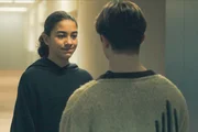 School of Champions Staffel 1 Folge 6  F&uuml;hlt sich verstanden: Luna Mwezi als Nawal Ammann, Imre Lichtenberger als Nikki Auer