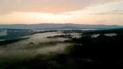 Der Wald ist ein wichtiges Ökosystem für die gesamte Region. Der Wald ist ein wichtiges Ökosystem für die gesamte Region.