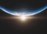 124 Lichtjahre von der Erde entfernt befindet sich der Planet K2-18b. Eine "Supererde", in deren Atmosph&auml;re Wasserdampf nachgewiesen werden konnte.