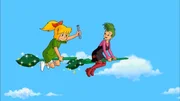 Bibi und Schubia freuen sich auf das große Besenrennen, einen Staffelflug der Junghexen. Bibi und Schubia freuen sich auf das große Besenrennen, einen Staffelflug der Junghexen.