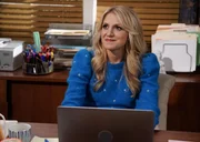 Gina Dabrowski (Annaleigh Ashford)