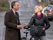 Kathrin Globisch hat sich auf ein zweites Treffen mit Alexander Weber eingelassen.