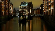 Das Wasserschl&ouml;sschen in der Speicherstadt Hamburg.