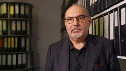 MDR FERNSEHEN DER LANGE WEG DER SINTI UND ROMA, am Dienstag (07.04.26) um 22:10 Uhr. Bürgerrechtler Rudko Kawczynski.  Der Film ist ab 15.03.2022 in der ARD Mediathek abrufbar.