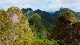 Im Inneren von Viti Levu ragen die Reste alter Vulkane empor.