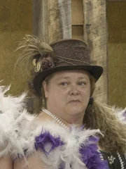 Misty pose for the family&rsquo;s old time western photo.