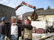 Tr&ouml;delexperte Otto (re.) findet in Walter einen widerspenstigen Supersammler, bei dem er alle Kniffe anwenden muss.