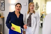 Dr. Nadira Abbas (Yasmina Djaballah, l.) und Dr. Kim Brand (Judith Neumann, r.)