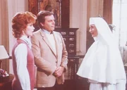 Schwester Janet (Diana Muldaur) gew&auml;hrt Jennifer (Stefanie Powers) und Jonathan Hart (Robert Wagner) in ihrem Kloster Zuflucht.