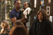 (v.l.n.r.) Ben Warren (Jason George); Pru (Janai Kaylani); Dr. Miranda Bailey (Chandra Wilson) (v.l.n.r.) Ben Warren (Jason George); Pru (Janai Kaylani); Dr. Miranda Bailey (Chandra Wilson)