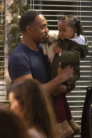 Jason George (Dr. Ben Warren), Janai Kaylani (Pru).