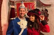 Moderator Sven Kroll und Moderatorin Nina Moghaddam tauchen ein in die Welt des Karnevals &ndash; von dem perfekten Kost&uuml;m bis hin zu professionellen Tipps des Fidele K&ouml;lsche e.V..