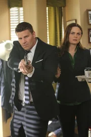 Bones_Ep813_sc3_0073