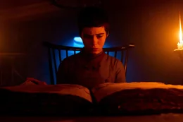 Gretel (Sophia Lillis)