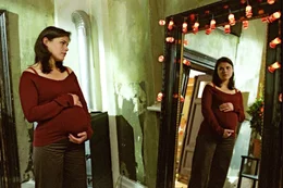 Pia (Katharina Wackernagel) w&uuml;nscht sich sehnlichst ein Baby ...