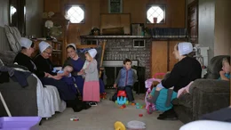 Die traditionelle Erziehung der Amish stellt die Familie in den Vordergrund. Frauen d&uuml;rfen nur arbeiten, bis sie heiraten.