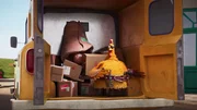 Reggies Schildkr&ouml;tenpanzer wurde von seinem Besitzer f&auml;lschlicherweise f&uuml;r eine Salatsch&uuml;ssel gehalten und als Hochzeitsgeschenk verschickt. Flo, Maggie und Jo verfolgen das Postauto und wollen das Paket zur&uuml;ckholen.