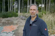 Gl&uuml;cksfall f&uuml;r die Arch&auml;ologie. Dr. Kai M&uuml;ckenberger von hessenarch&auml;ologie leitet die Ausgrabungen nahe dem Kastell Kapersburg.
