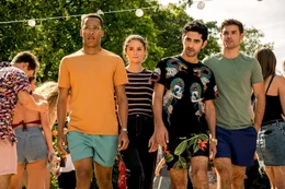 (v.l.n.r.) Yannick (Jerry Hoffmann); Hannah (Lea van Acken); Musti (Reza Brojerdi); Tom (Lucas Reiber)