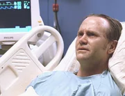 Der Journalist Josh Lemle wurde mit radioaktivem Pollonium 210 vergiftet. Ihm bleibt nur noch kurze Zeit zu leben. Der Journalist Josh Lemle wurde mit radioaktivem Pollonium 210 vergiftet. Ihm bleibt nur noch kurze Zeit zu leben.