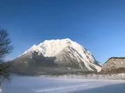 Der Grimming im Ennstal. Der Grimming im Ennstal.