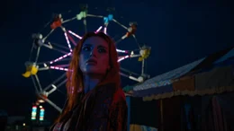 Annette (Bella Thorne)