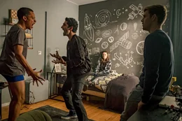 (v.l.n.r.) Yannick (Jerry Hoffmann); Musti (Reza Brojerdi); Hannah (Lea van Acken); Tom (Lucas Reiber)