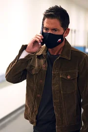 Owen Strand (Rob Lowe) Owen Strand (Rob Lowe)